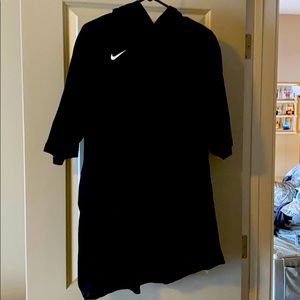 Nike hooded short sleeve pullover